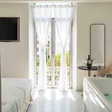 Suite Luxe Jacuzzi Cannes Exterior photo